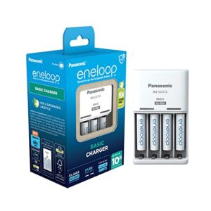Cargador Panasonic eneloop con 4 pilas AAA recargables y 2 indicadores LED